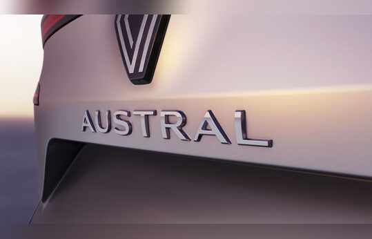Renault Kadjar 2022 se llamará Renault Astral