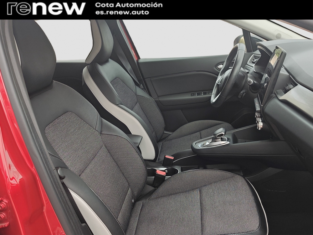 Renault Captur II ZEN E-TECH HIBRIDO ENCHUFABLE foto 19